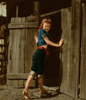 Marilyn Monroe feet photo thumbnail