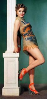Marilyn Monroe feet photo thumbnail