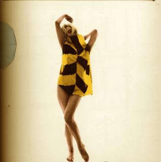Marilyn Monroe feet photo thumbnail