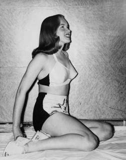 Marilyn Monroe feet photo thumbnail