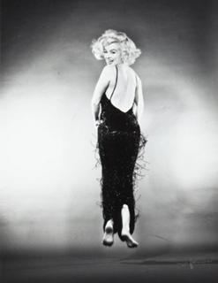 Marilyn Monroe feet photo thumbnail