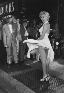 Marilyn Monroe feet photo thumbnail