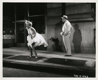 Marilyn Monroe feet photo thumbnail