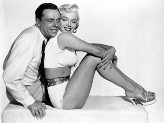 Marilyn Monroe feet photo thumbnail