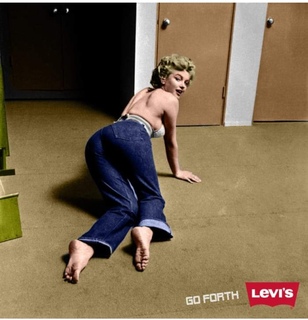 Marilyn Monroe feet photo thumbnail
