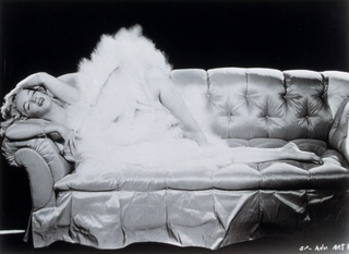 Marilyn Monroe feet photo thumbnail