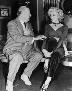 Marilyn Monroe feet photo thumbnail