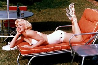 Marilyn Monroe feet photo thumbnail