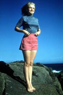 Marilyn Monroe feet photo thumbnail