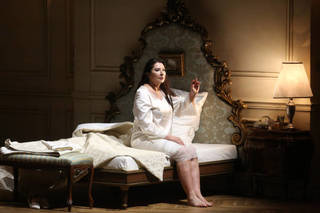 Marina Abramovic feet photo 11
