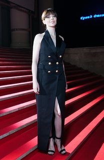 Marina Aleksandrova feet photo thumbnail