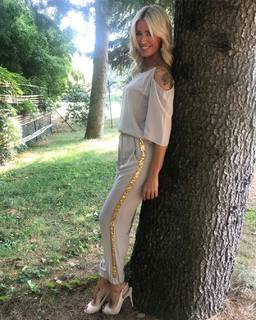Marina Graziani feet photo 9