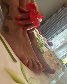 Marina Graziani feet photo 12