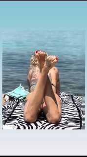 Marina Graziani feet photo 2