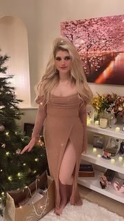 Marina Joyce feet photo 6