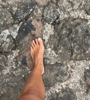 Marina La Rosa feet photo thumbnail