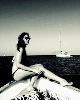 Marina La Rosa feet photo thumbnail