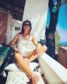 Marina La Rosa feet photo thumbnail