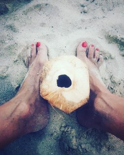 Marina La Rosa feet photo thumbnail