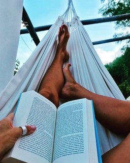 Marina La Rosa feet photo thumbnail