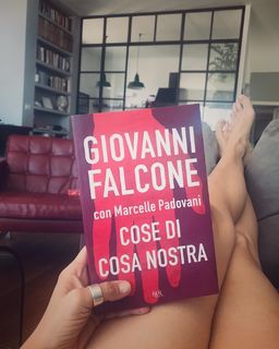 Marina La Rosa feet photo thumbnail