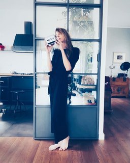 Marina La Rosa feet photo thumbnail