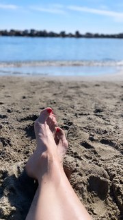 Marina La Rosa feet photo thumbnail