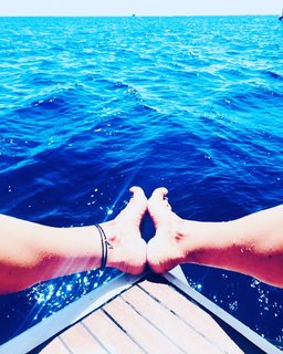 Marina La Rosa feet photo thumbnail