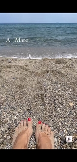 Marina La Rosa feet photo thumbnail