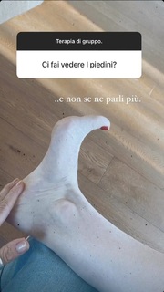 Marina La Rosa feet photo thumbnail