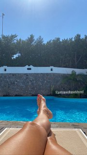 Marina La Rosa feet photo thumbnail