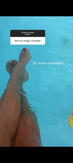 Marina La Rosa feet photo thumbnail