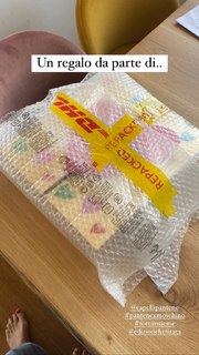 Marina La Rosa feet photo thumbnail