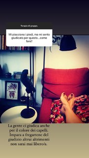 Marina La Rosa feet photo thumbnail