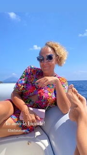 Marina La Rosa feet photo thumbnail