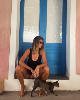 Marina La Rosa feet photo thumbnail