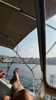 Marina La Rosa feet photo thumbnail