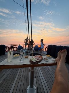 Marina La Rosa feet photo thumbnail