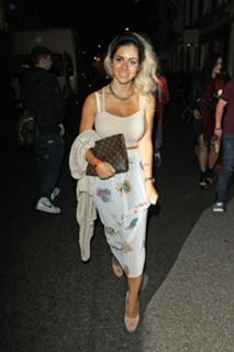 Marina Lambrini Diamandis feet photo thumbnail