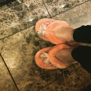 Marina Lambrini Diamandis feet photo thumbnail