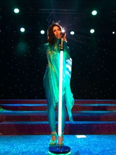 Marina Lambrini Diamandis feet photo thumbnail