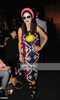 Marina Lambrini Diamandis feet photo thumbnail