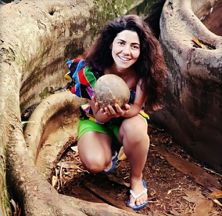 Marina Lambrini Diamandis feet photo thumbnail