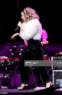 Marina Lambrini Diamandis feet photo thumbnail