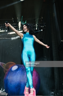 Marina Lambrini Diamandis feet photo thumbnail