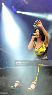 Marina Lambrini Diamandis feet photo thumbnail