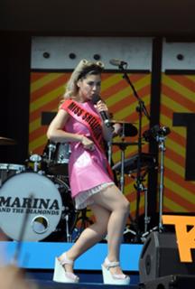 Marina Lambrini Diamandis feet photo thumbnail