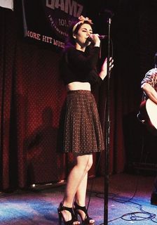 Marina Lambrini Diamandis feet photo thumbnail