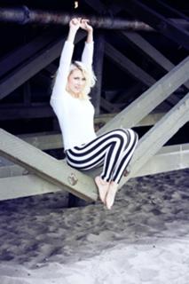 Marina Orlova feet photo thumbnail