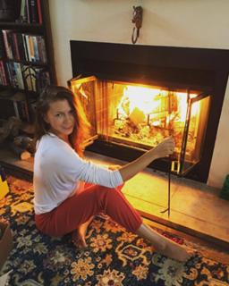 Marina Orlova feet photo thumbnail